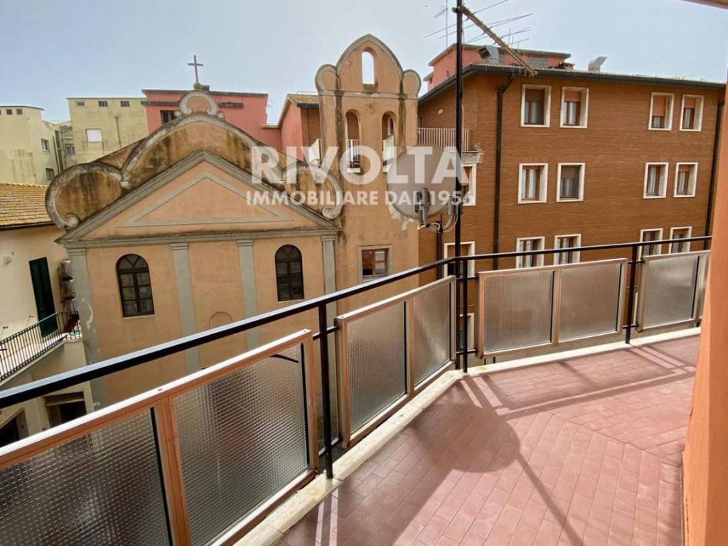 Appartamento a Orbetello in Piazza del Plebiscito - Foto 2