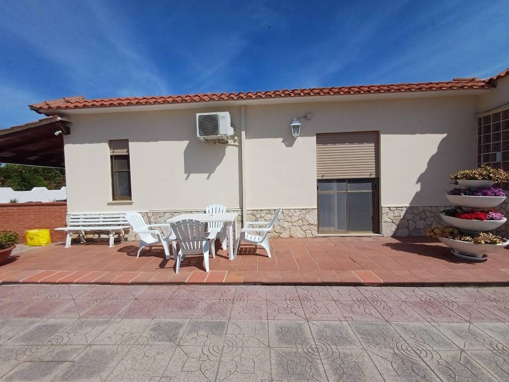 Villa a Terracina in Via del Corbezzolo - Foto 2