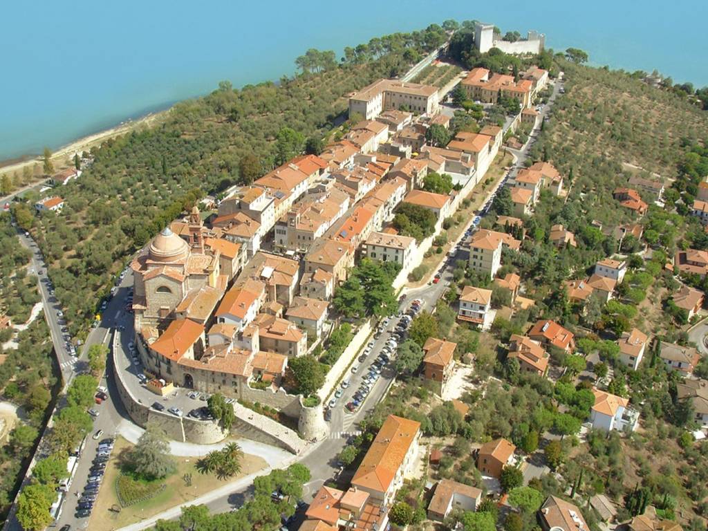 Casa indipendente a Castiglione del lago - Foto 2