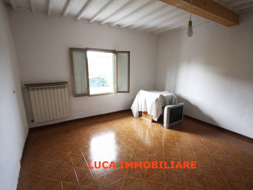 Appartamento a Buggiano in Via Lucchese - Foto 2