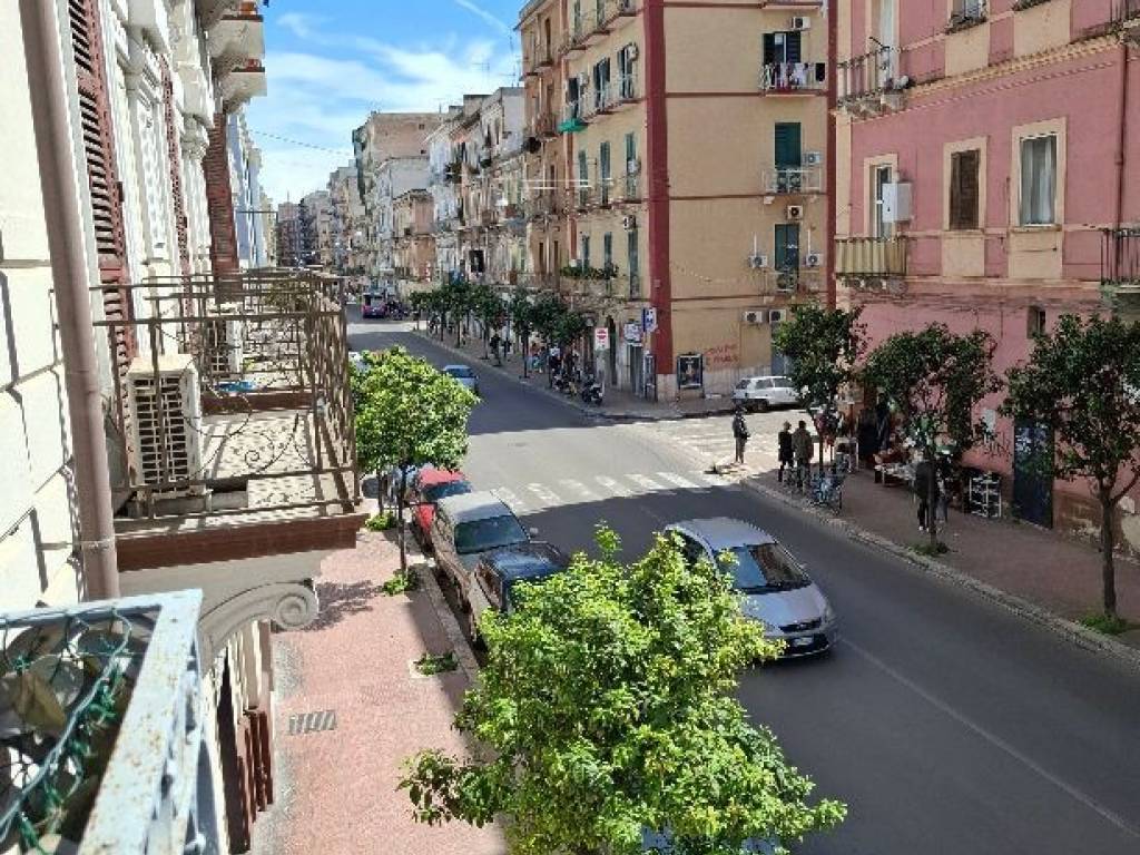 Appartamento a Taranto in Via Principe Amedeo, 221 - Foto 2