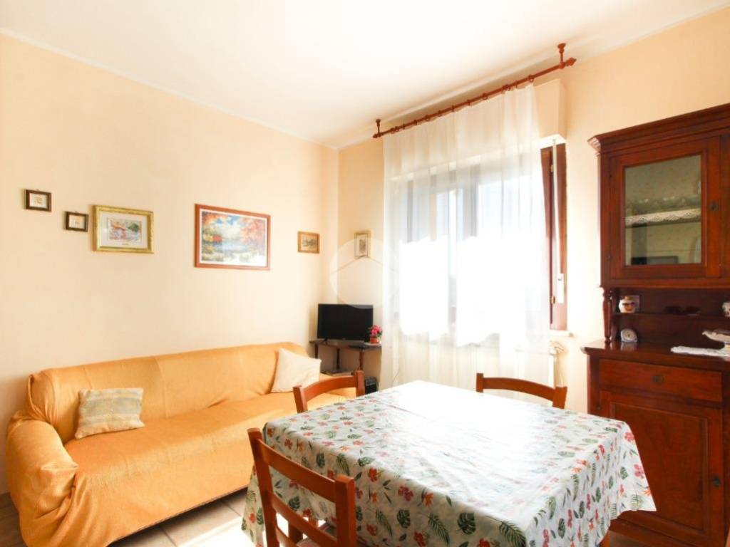 Appartamento a Alba adriatica in Via F. Baracca, 7 - Foto 3