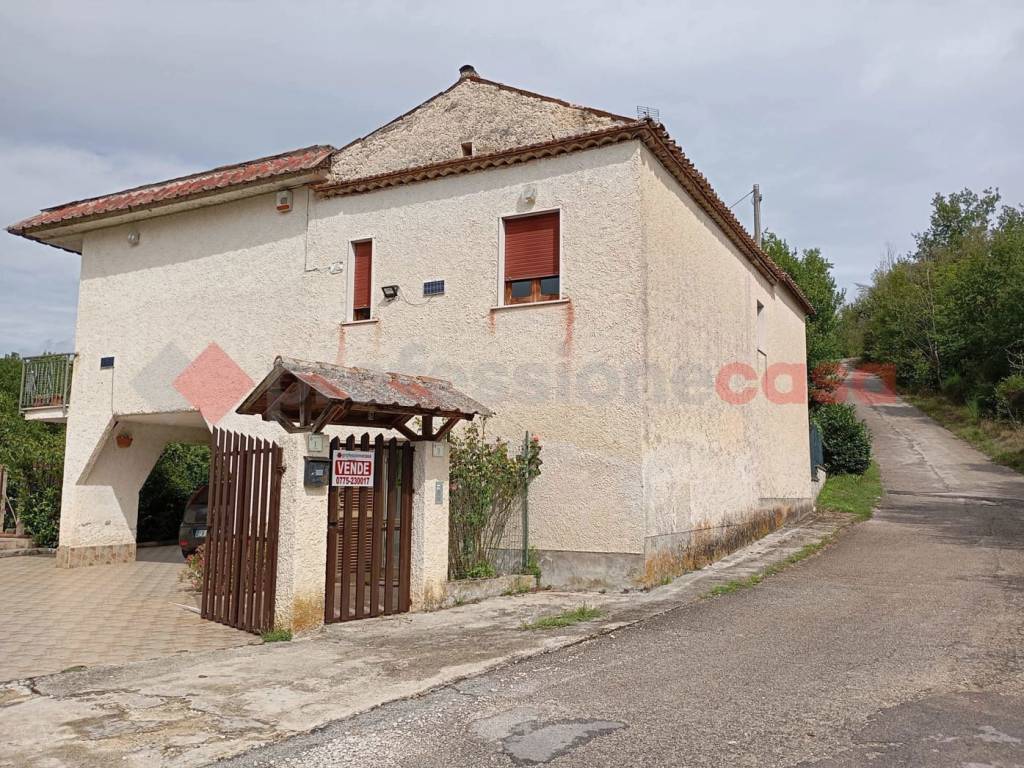 Casa indipendente a Torrice in via i zoppi, 3 - Foto 2