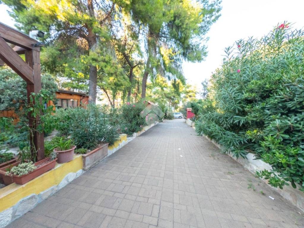 Villa a Vieste in LOC. DEFENSOLA - Foto 4