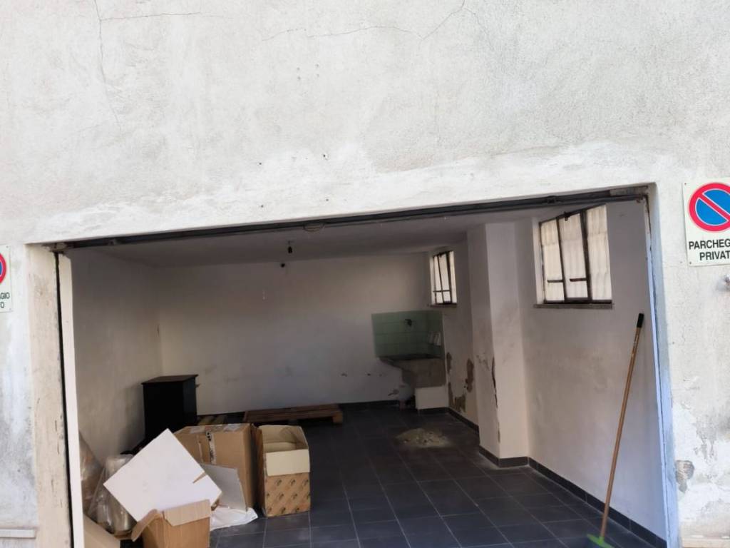 Box / garage a Vibo valentia in Via Camillo Benso di Cavour - Foto 2