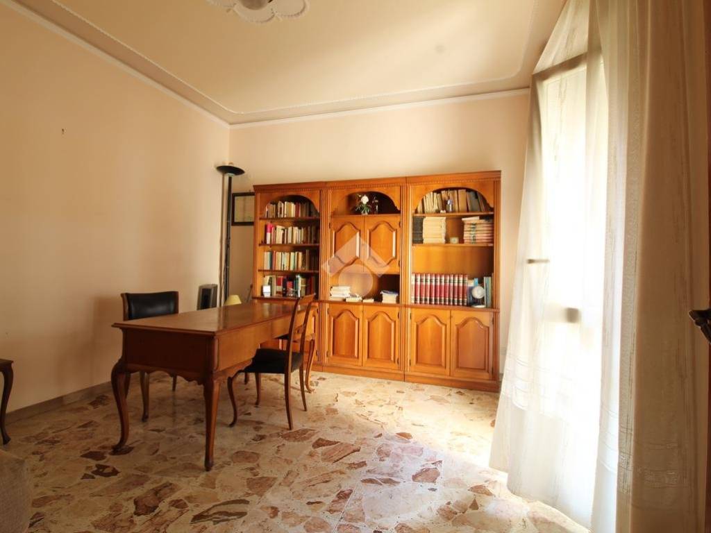 Appartamento a Reggio calabria in Via santa caterina trav.laganà, 3 - Foto 2