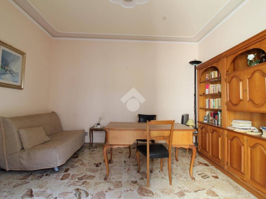 Appartamento a Reggio calabria in Via santa caterina trav.laganà, 3 - Foto 3