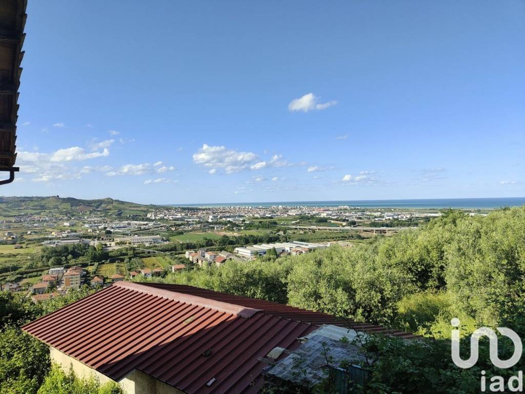 Rustico / casale a Colonnella in Strada CONTRADA SAN GIOVANNI, 39 - Foto 4