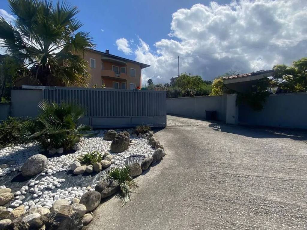 Villa a Campli in Frazione Villa Boceto - Foto 3