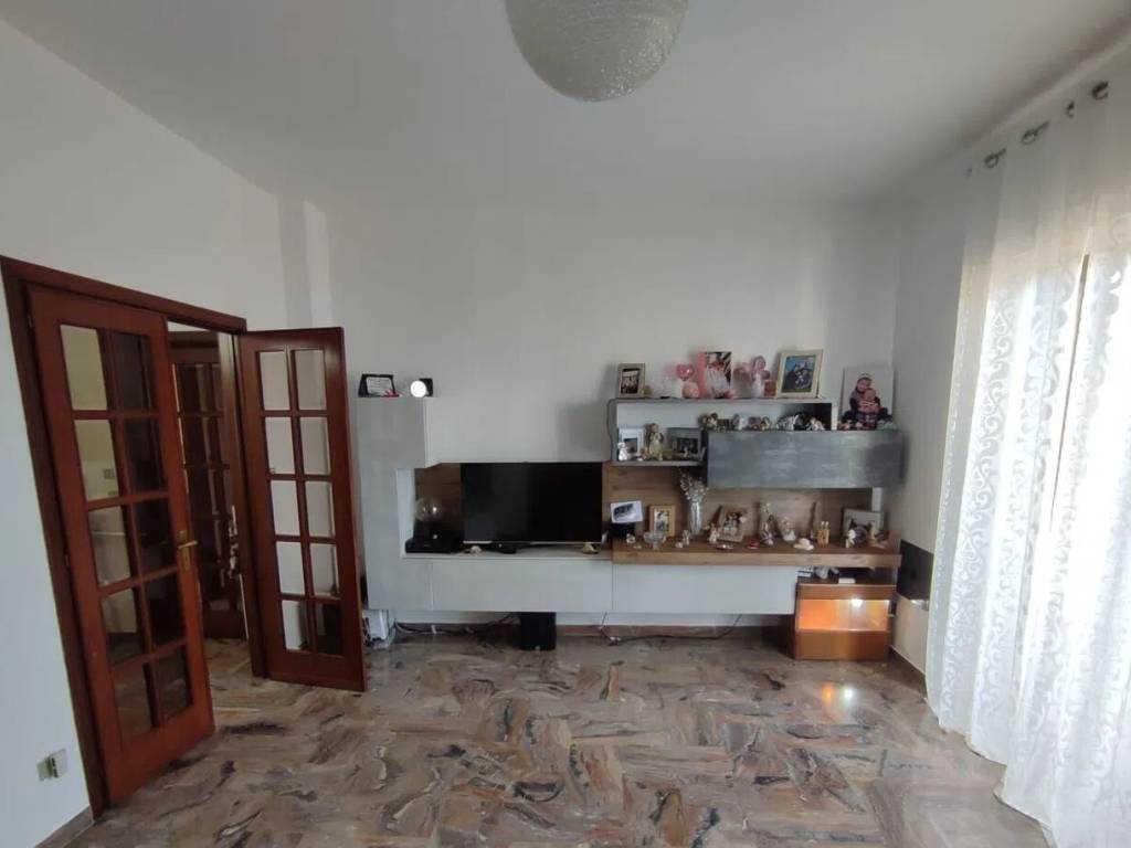 Appartamento a Martina franca in Viale Della Stazione, 9 - Foto 3