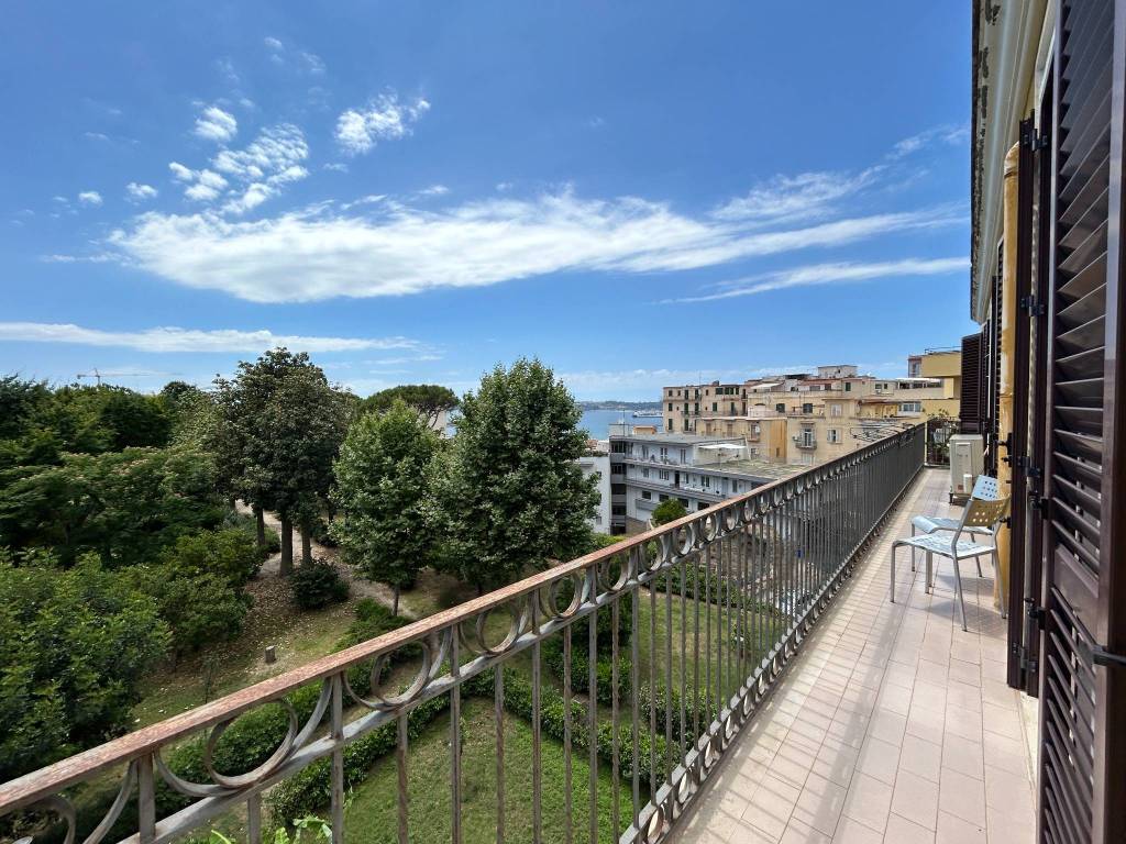 Appartamento a Pozzuoli in Via Pietro Ragnisco - Foto 3