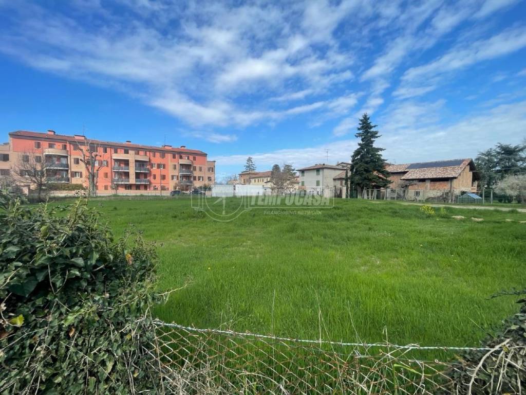 Terreno a Scandiano in Via Ca' Mercati, 7 - Foto 3