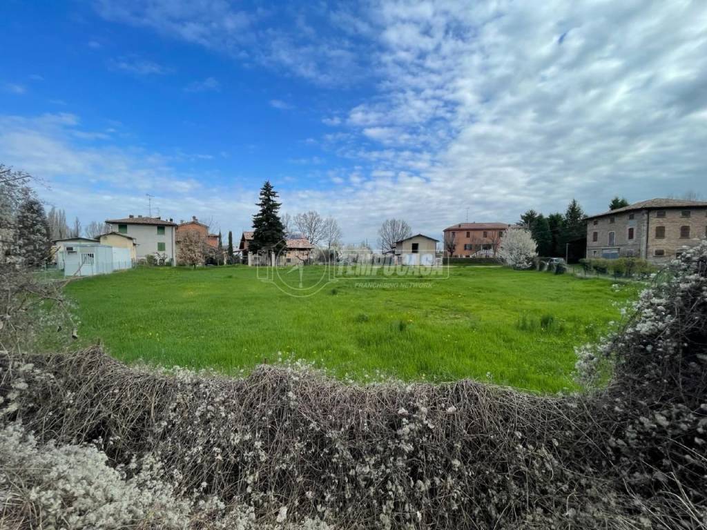 Terreno a Scandiano in Via Ca' Mercati, 7 - Foto 4