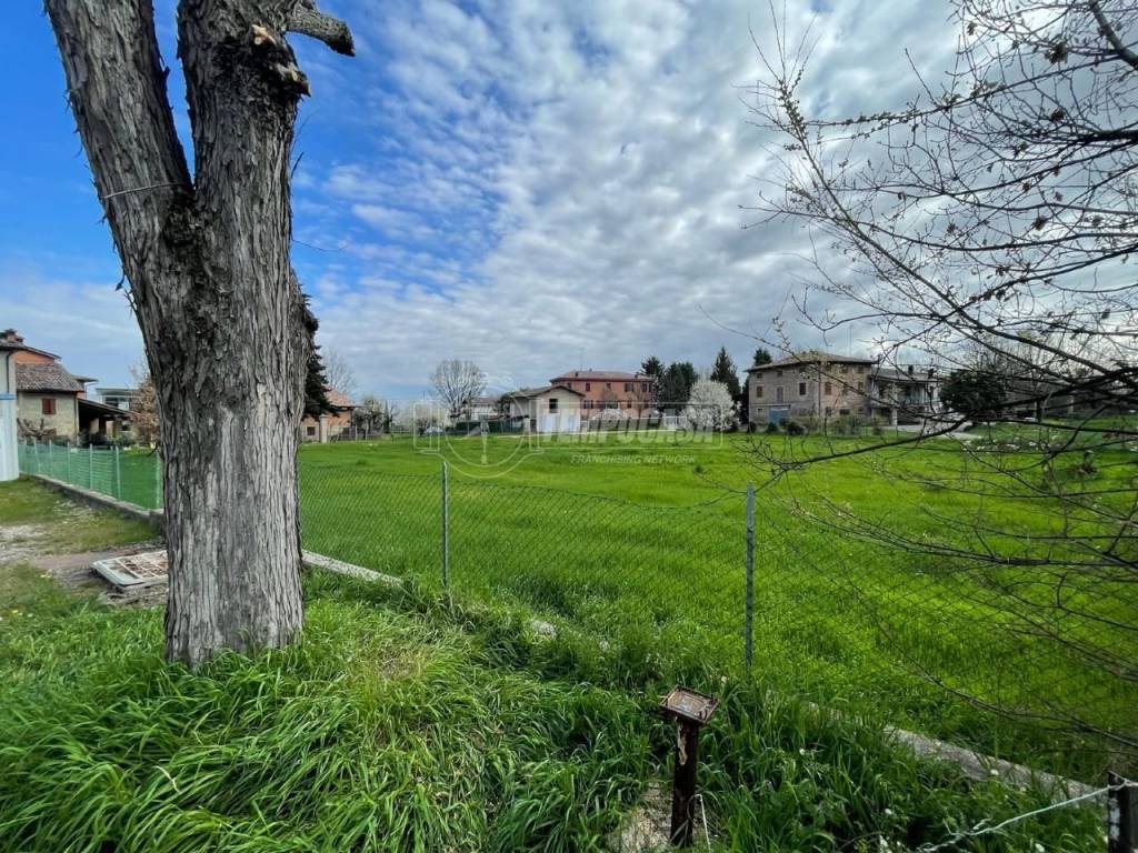 Terreno a Scandiano in Via Ca' Mercati, 7 - Foto 5