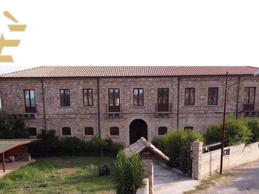 Palazzo / stabile a Zungri in Piazza Duomo - Foto 5