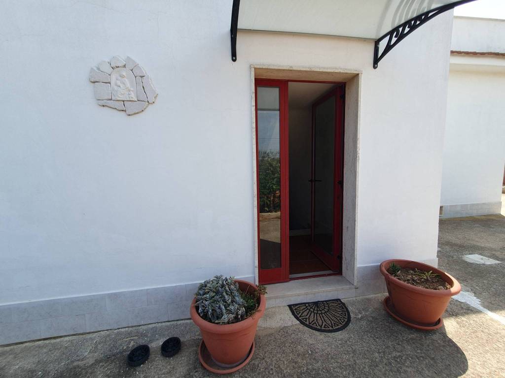 Villa a Lizzano in Via Salvo D'Acquisto, 36 - Foto 3