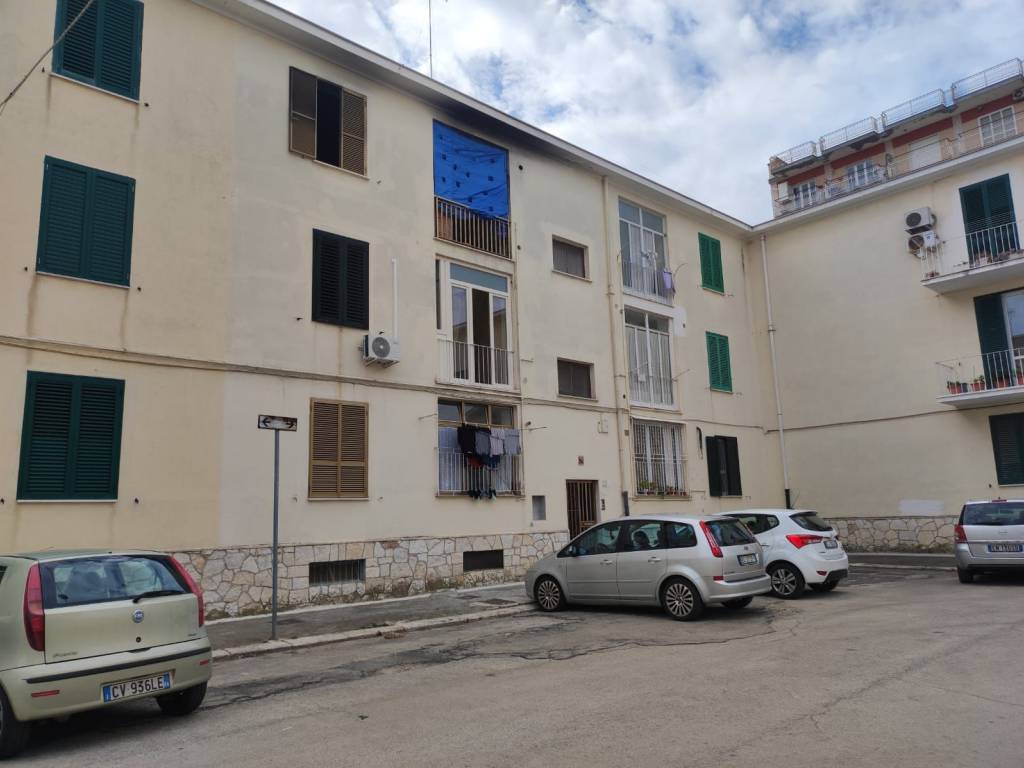 Appartamento a Trani in Piazza Cesare Ricco - Foto 2