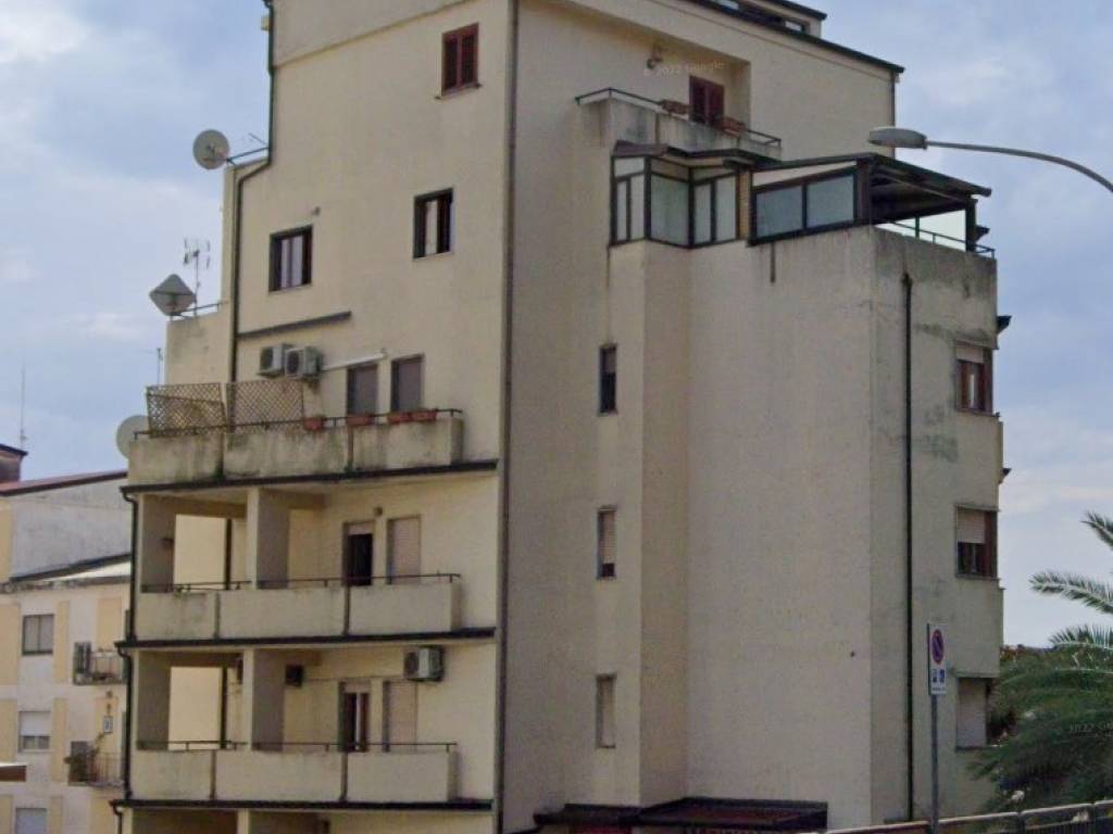 Appartamento a Lamezia terme in Viale dei Mille, 180 - Foto 2