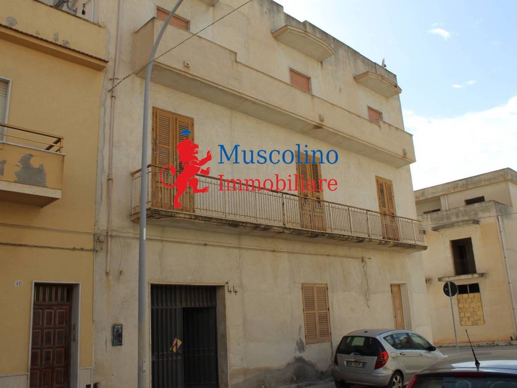Casa indipendente a Mazara del vallo in Via Francesco Bascone - Foto 2