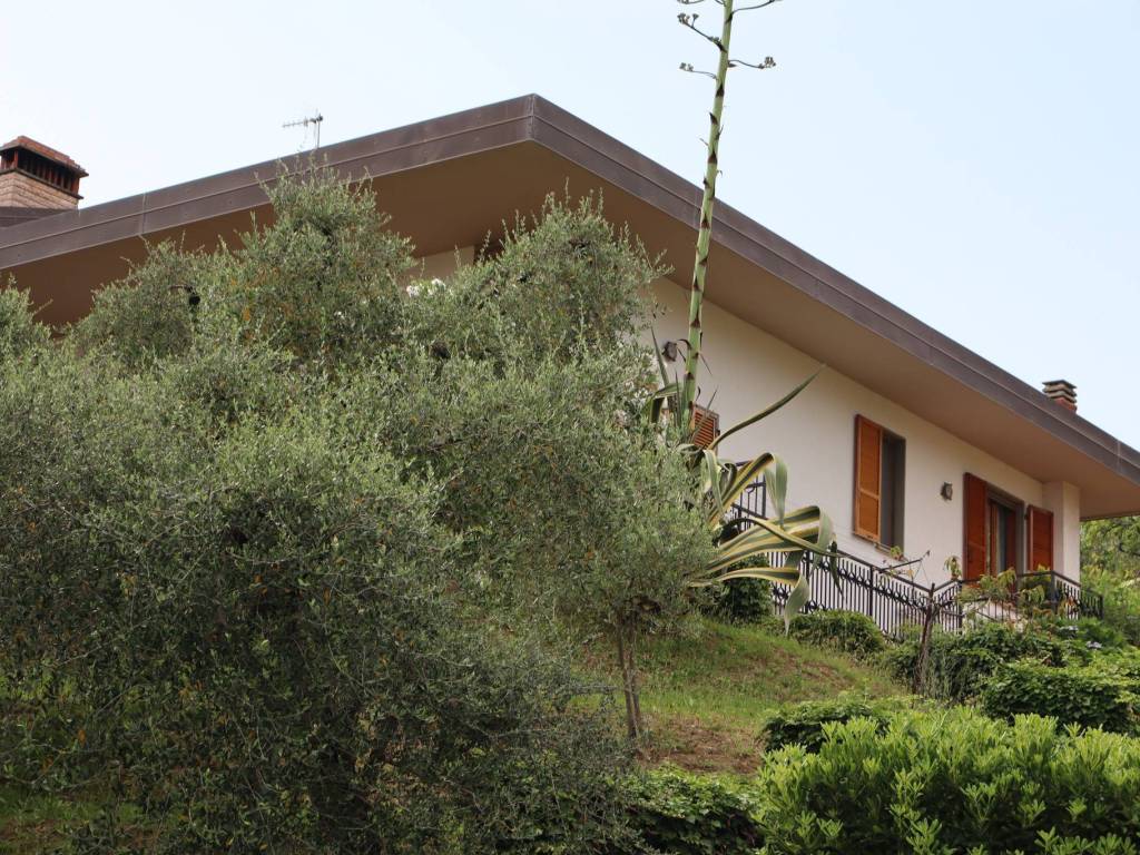 Villa a La spezia in Via Montepertico - Foto 3