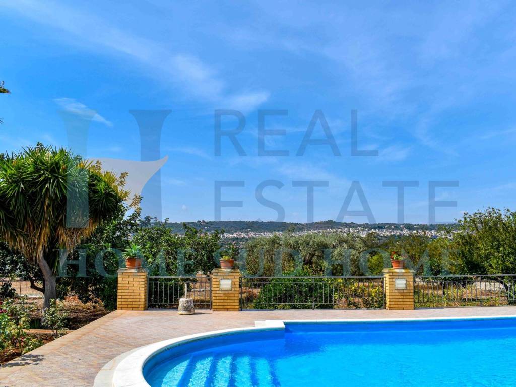 Villa a Canicattini bagni in Via Roma - Foto 3
