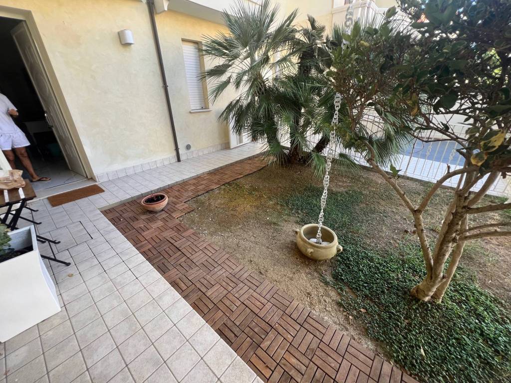 Appartamento a Riccione in Viale Ettore Fieramosca, 4 - Foto 2