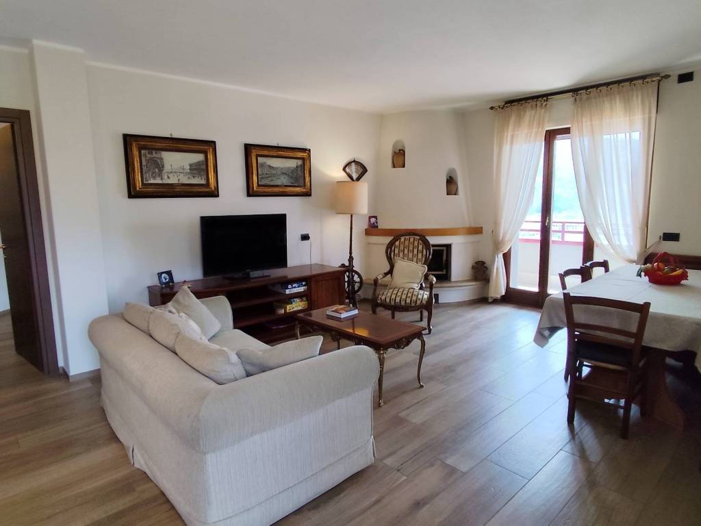 Appartamento a Como in Via Giovanni Papini, 8 - Foto 5
