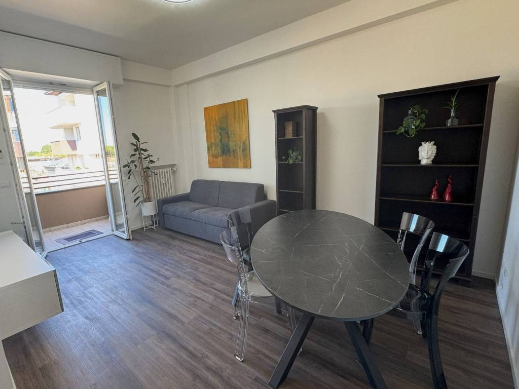 Appartamento a Rimini in Via Circonvallazione Occidentale, 130 - Foto 4