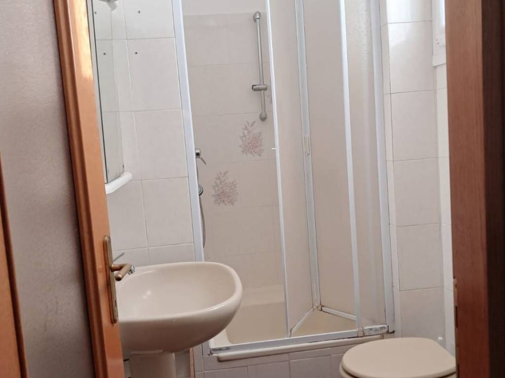 Appartamento a Albavilla in Via Brianza - Foto 4