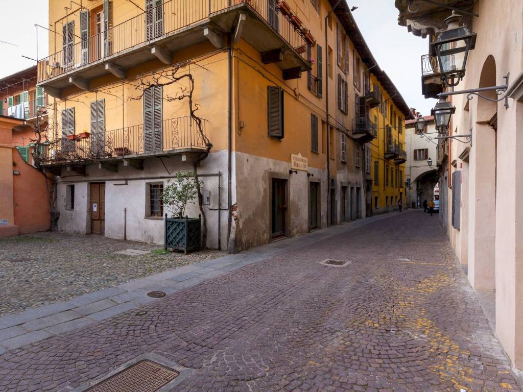 Appartamento a Saluzzo in Via Palazzo di Città, 10 - Foto 4