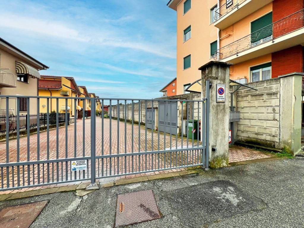 Box / garage a Saluzzo in Via Fratelli Pistoi, 12 - Foto 2