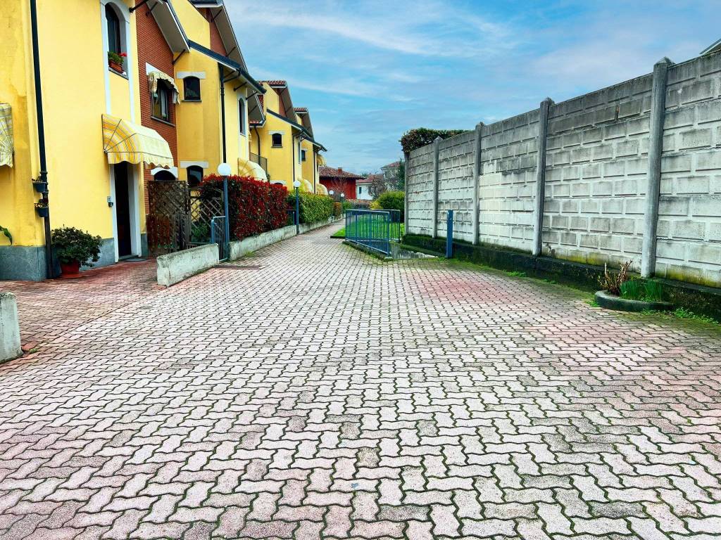 Box / garage a Saluzzo in Via Fratelli Pistoi, 12 - Foto 4