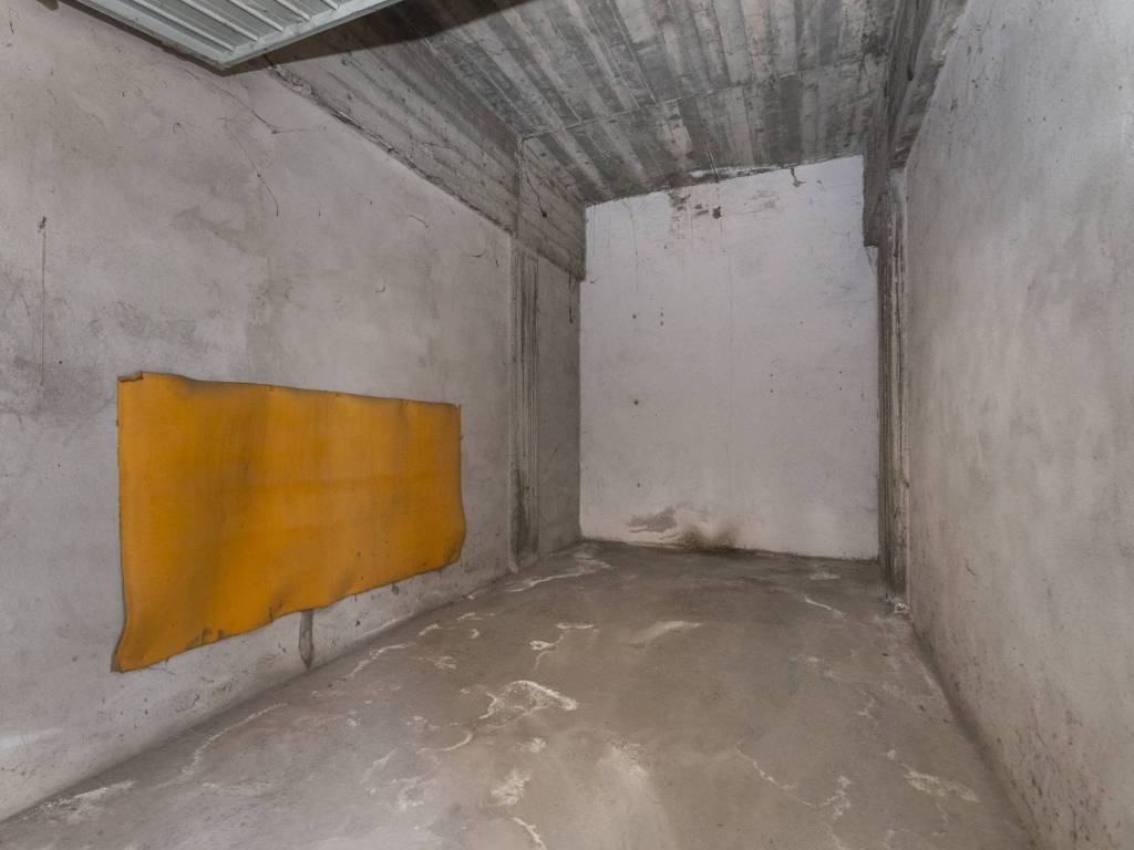 Box / garage a Saluzzo in Via Savigliano, SNC - Foto 4