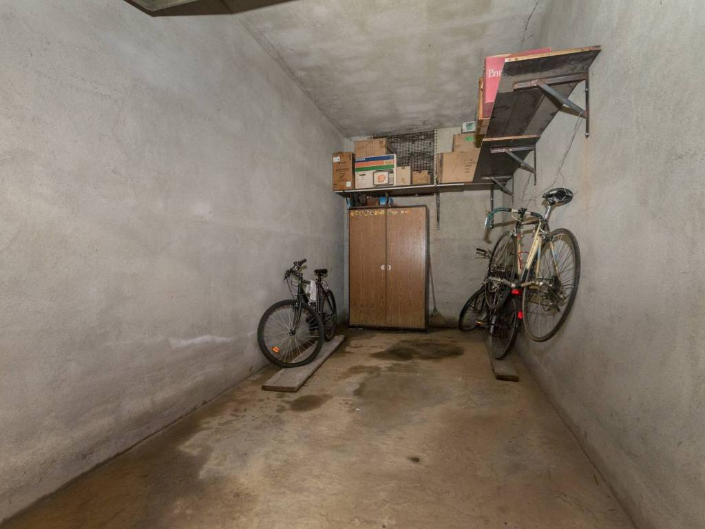 Box / garage a Saluzzo in Via Trento, 4 - Foto 3