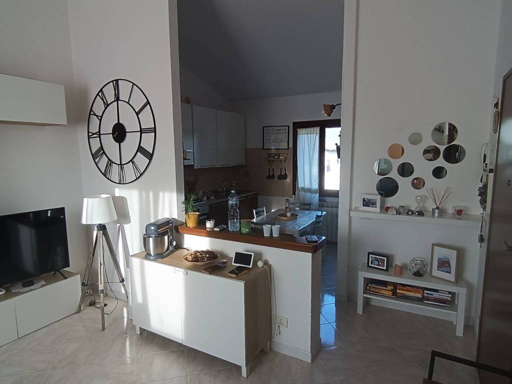 Appartamento a Sarzana in Via Nerchia - Foto 3