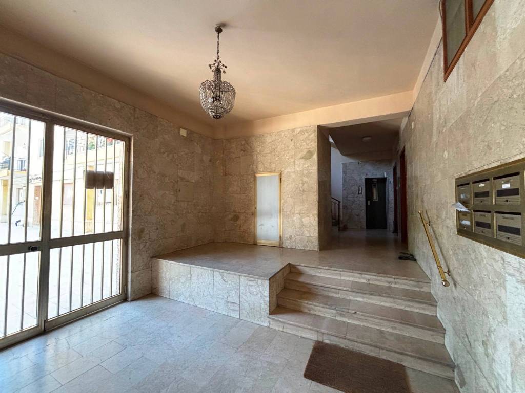 Appartamento a Caltanissetta in Via Padre Pio da Pietralcina, 2 - Foto 2