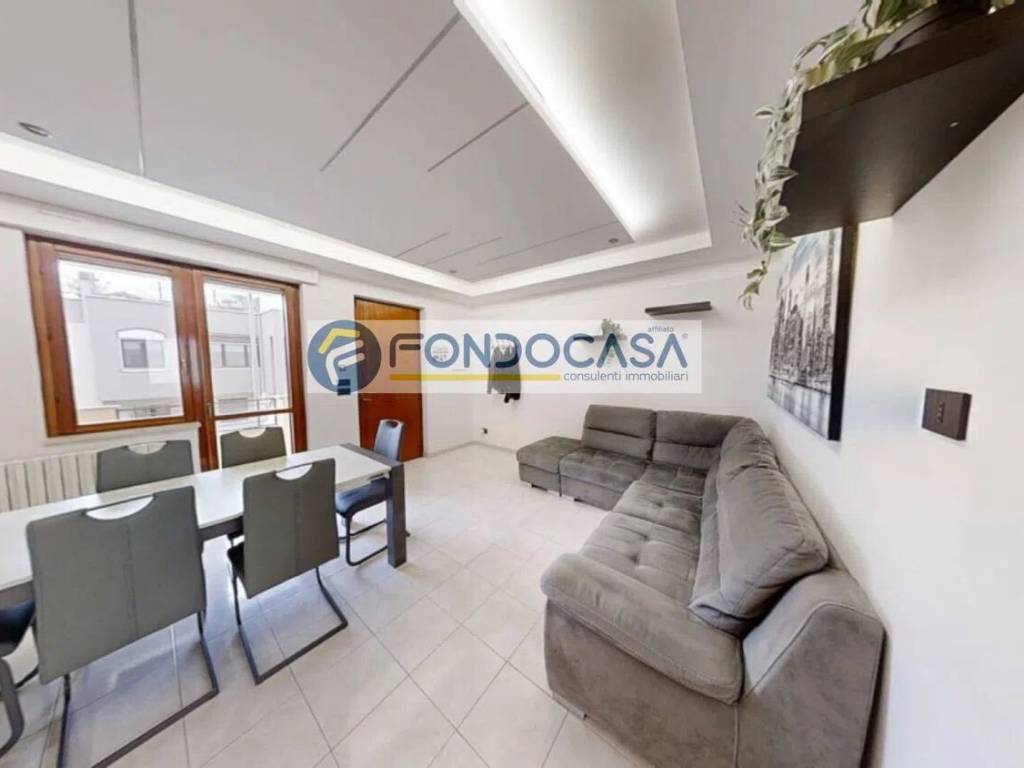 Villa a Lecce in Via Nizza, 74 - Foto 2