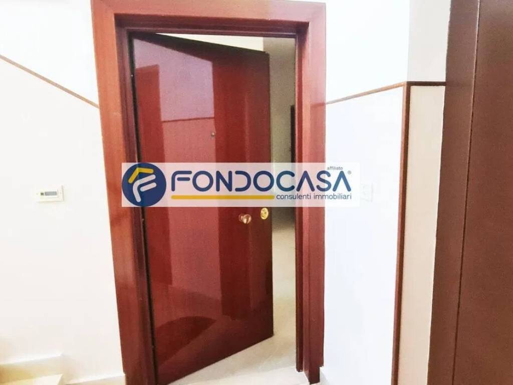 Appartamento a Brindisi in Via Emilio Gola, 4 - Foto 4