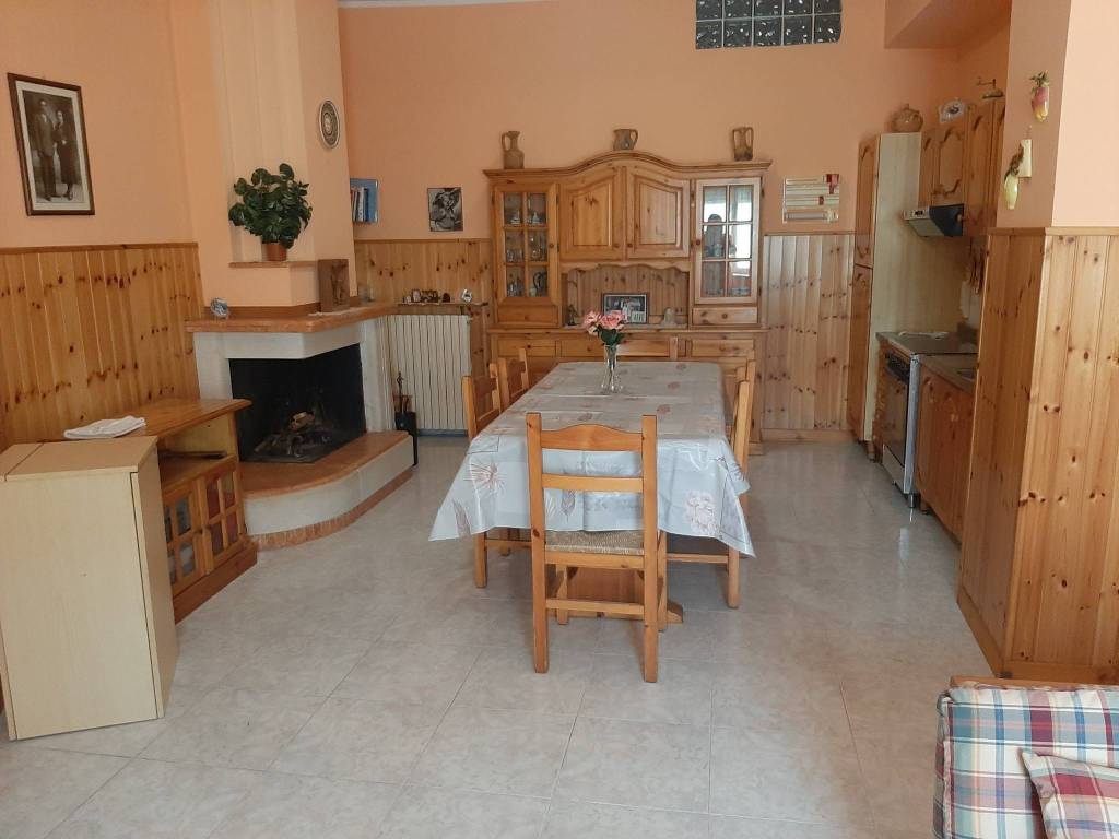 Villa a Avezzano in Via Cecconi - Foto 5
