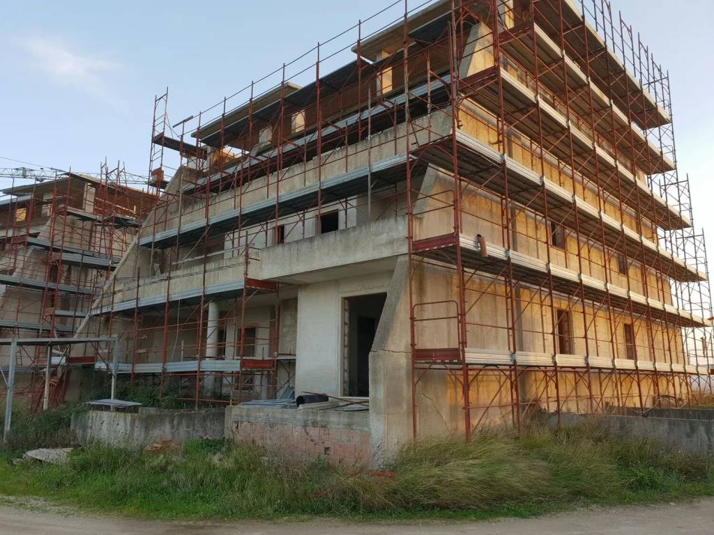 Palazzo / stabile a Eboli in Via Corno D'Oro, 134 - Foto 5