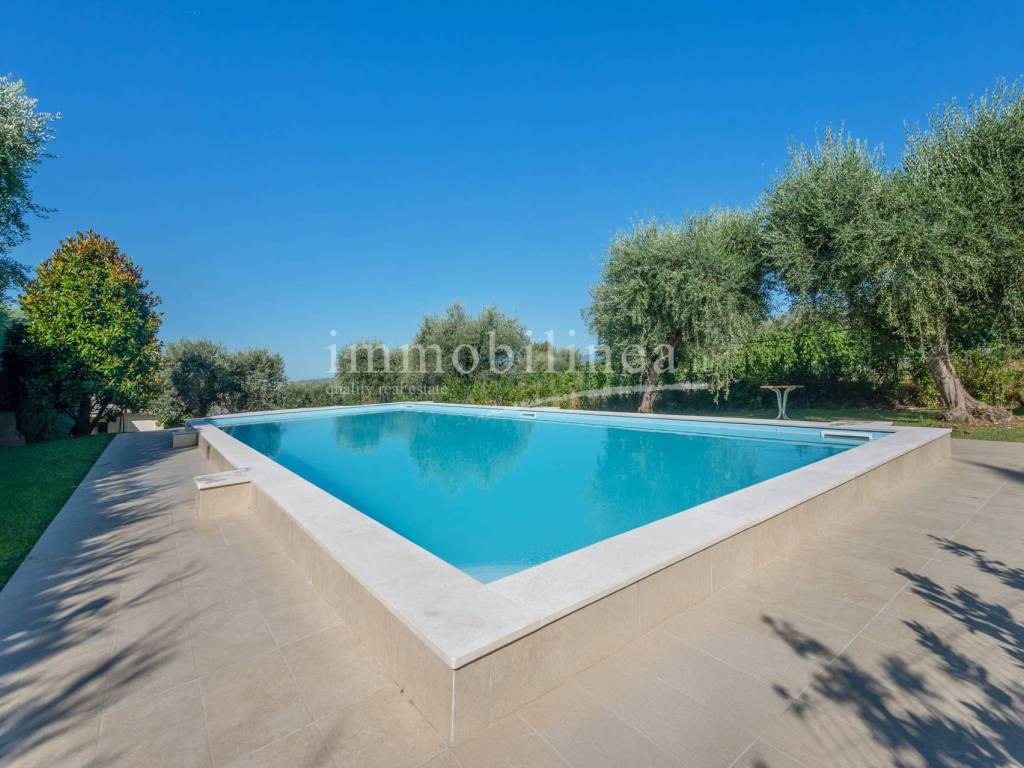 Villa a Bardolino in Località Giare - Foto 2