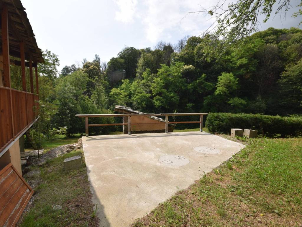 Rustico / casale a Bagnolo piemonte in Via Biacanai, 3 - Foto 2