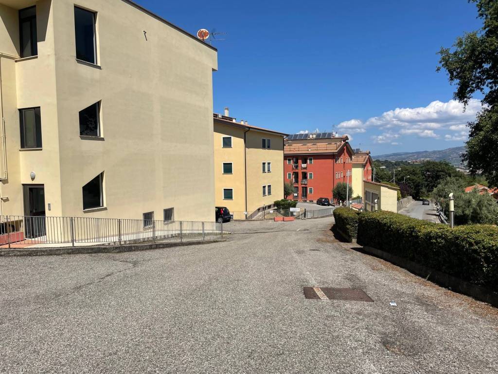 Appartamento a Rende in Via Giulio Cesare - Foto 2