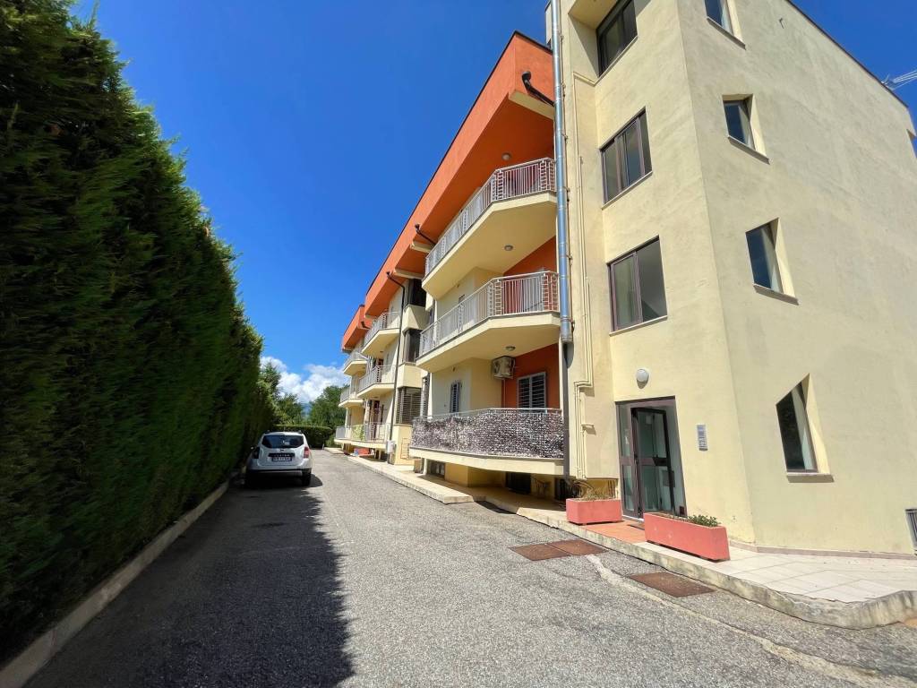 Appartamento a Rende in Via Giulio Cesare - Foto 3