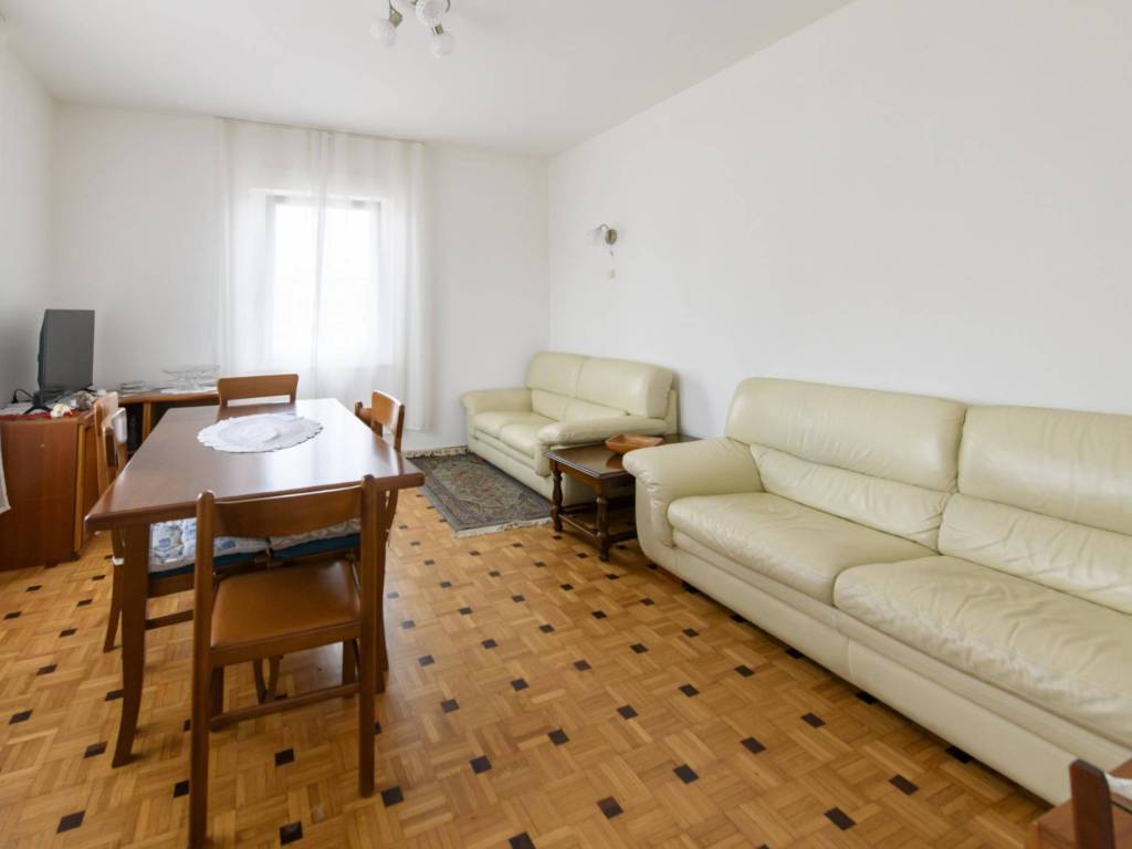 Villa a Gorizia in VIA MONTE SABOTINO - Foto 3