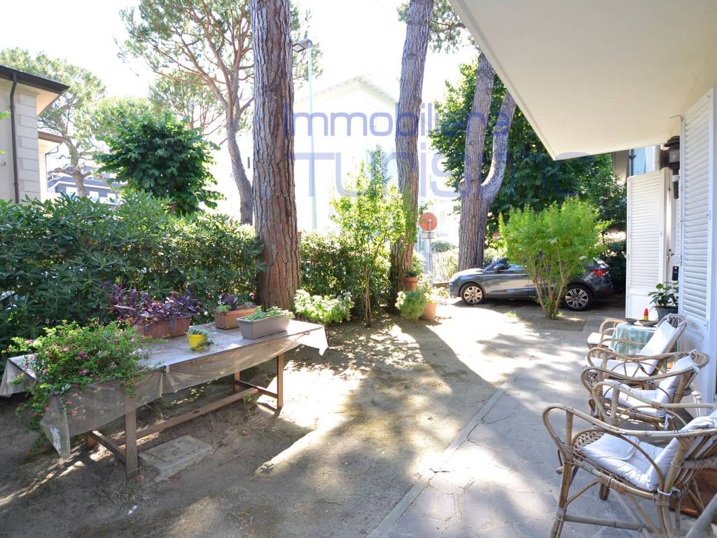 Appartamento a Riccione in Viale Virgilio Marone Publio - Foto 3