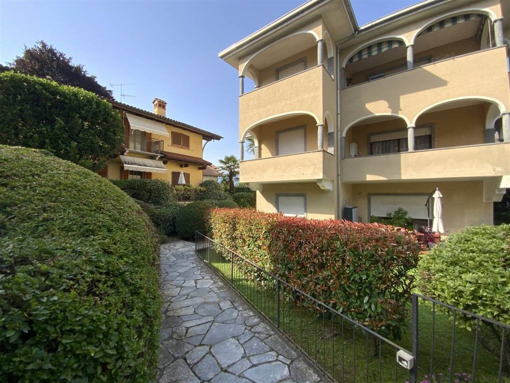 Appartamento a Stresa in Via Giuseppe Verdi, 24 - Foto 4