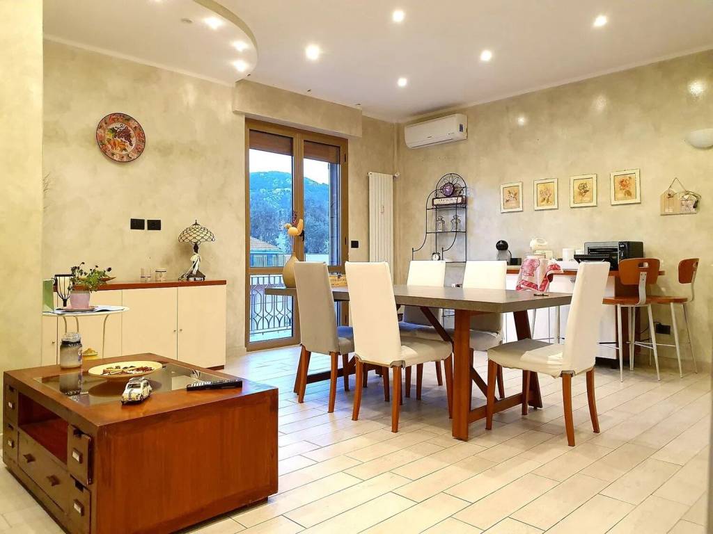 Appartamento a Pietra ligure in Via Pinee, 47 - Foto 2