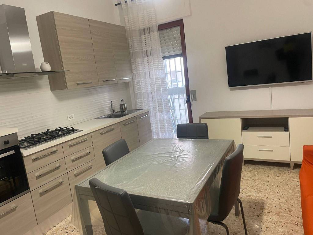 Appartamento a Taranto in Via Giovanni Presicci - Foto 2