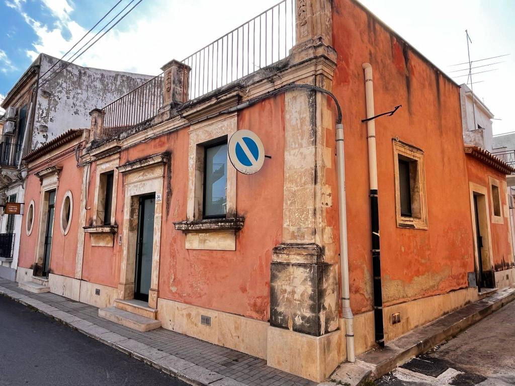 Appartamento a Avola in Via Alessandro Manzoni, 34 - Foto 3